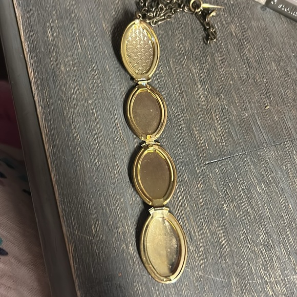 Lenora Dame Vintage Guilded Folding Locket Necklace - Picture 3 of 5